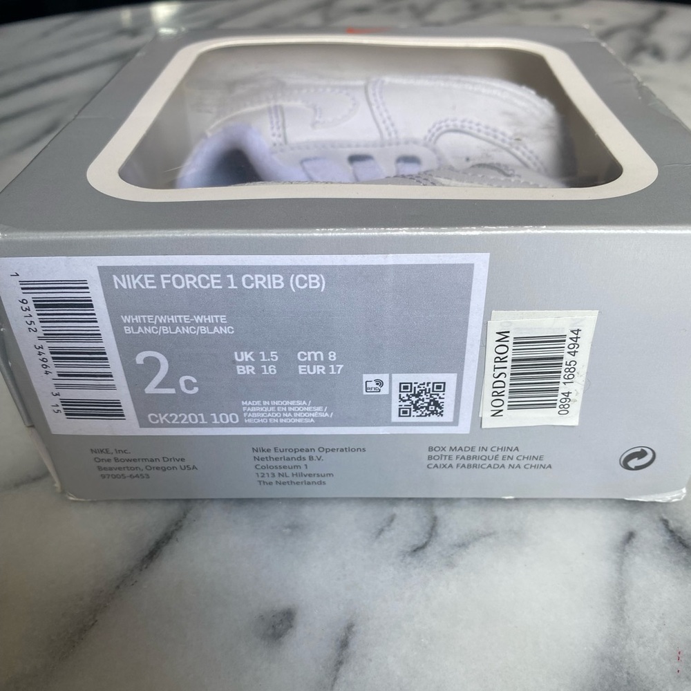 Nike Force 1 Crib Shoes - White and Gray